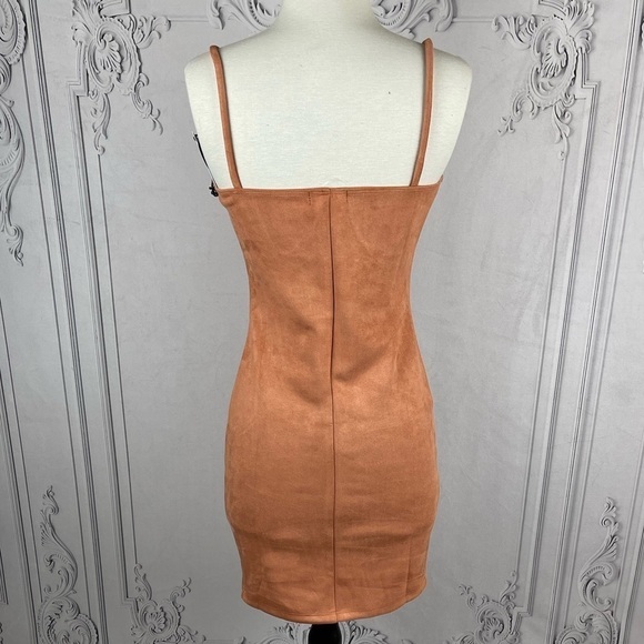 Autum Spice Slim Fit Mini Dress - Picture 4 of 5